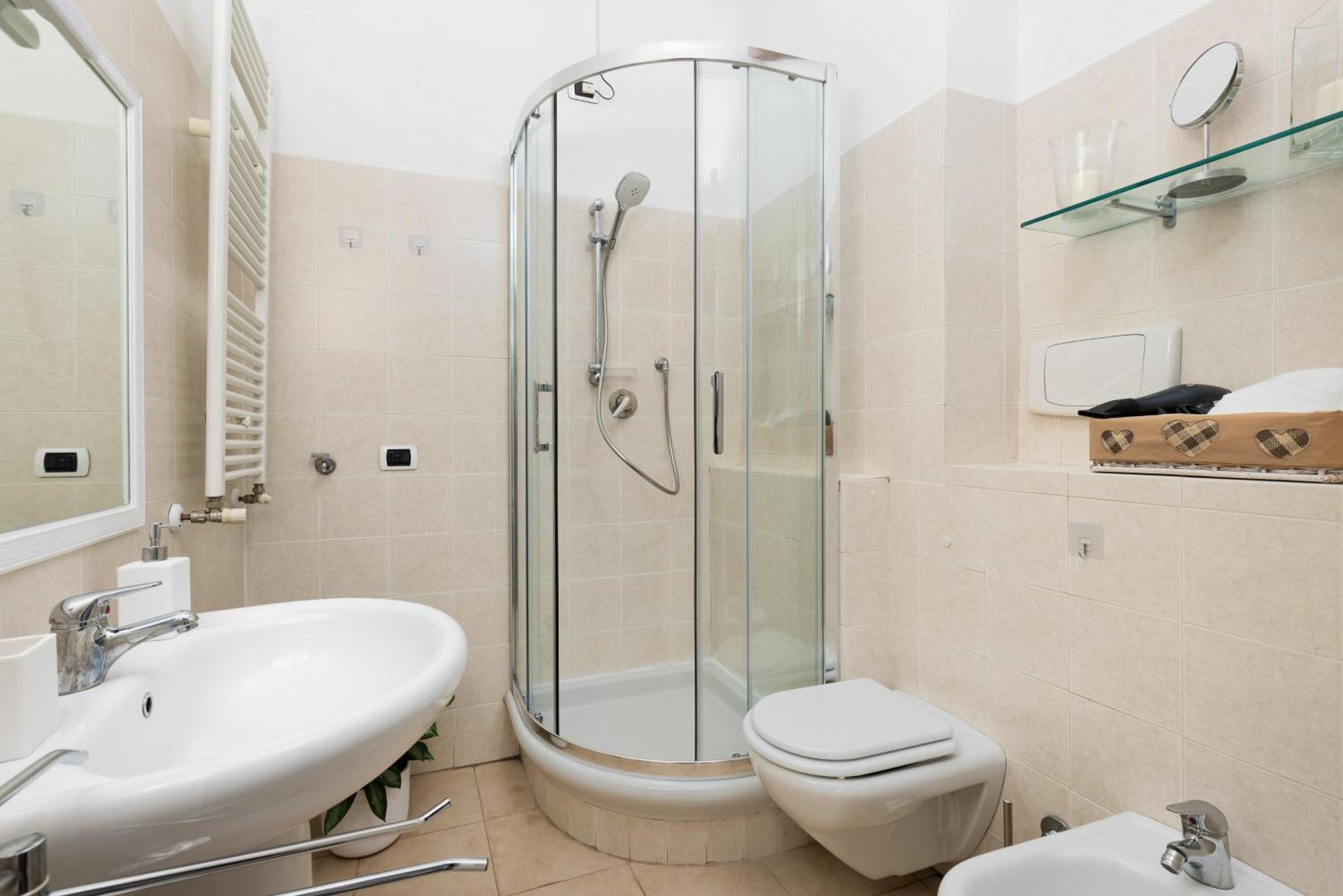 Casa Cosy Suite Duomo มิลาน ภายนอก รูปภาพ